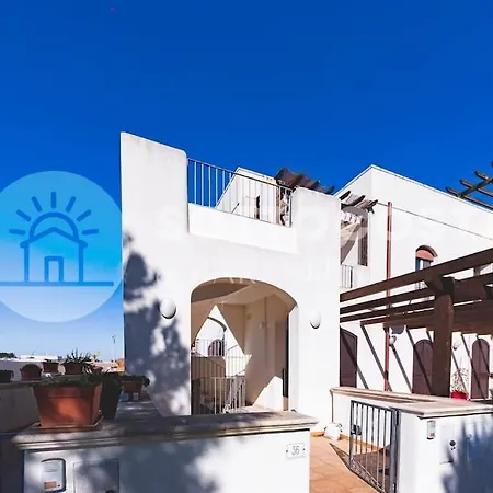 Blue Dreams - アパート